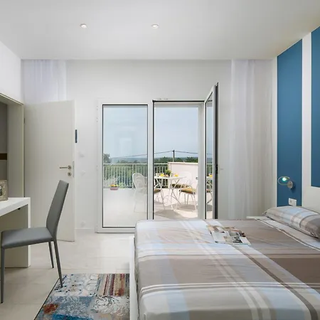 Onda Blu Tatil Evi *